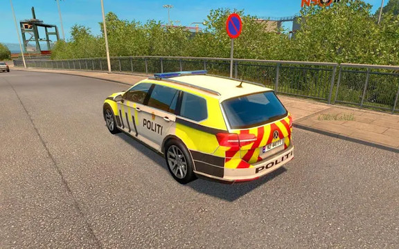 Smart Police Car Parking 3D: PvP Free Car Games图片1