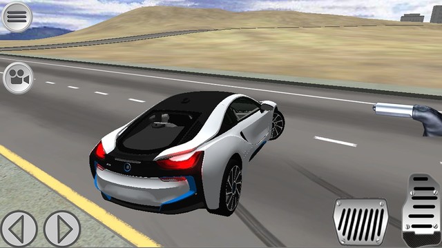 İ8 Driving Simulator图片5