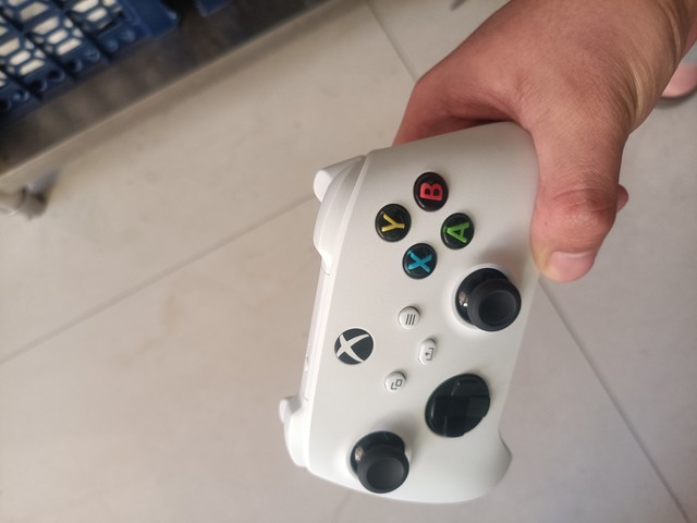 xdm Xbox手柄能连这游戏吗？