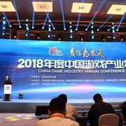 【九老师学园】妙龄少女竟被要求穿上棉衣打流氓！这个世界怎么了，逼人当女装大佬？