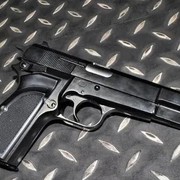 勃朗宁Hi-Power手枪（Browning Hi-Power或P35，M1935等）“大威力”手枪