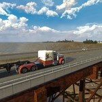 同开发商新游戏  美国卡车模拟pro