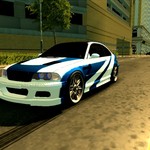 一辆来自Rockport city的BMW M3 GTR