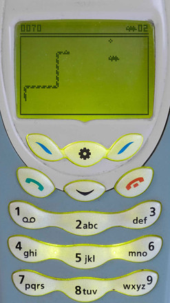 Snake '97:复古手机经典游戏截图2
